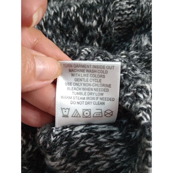 JJ Basics Black/Gray Long Sleeve Pullover Womens Sweater Size Medium - Picture 11 of 11